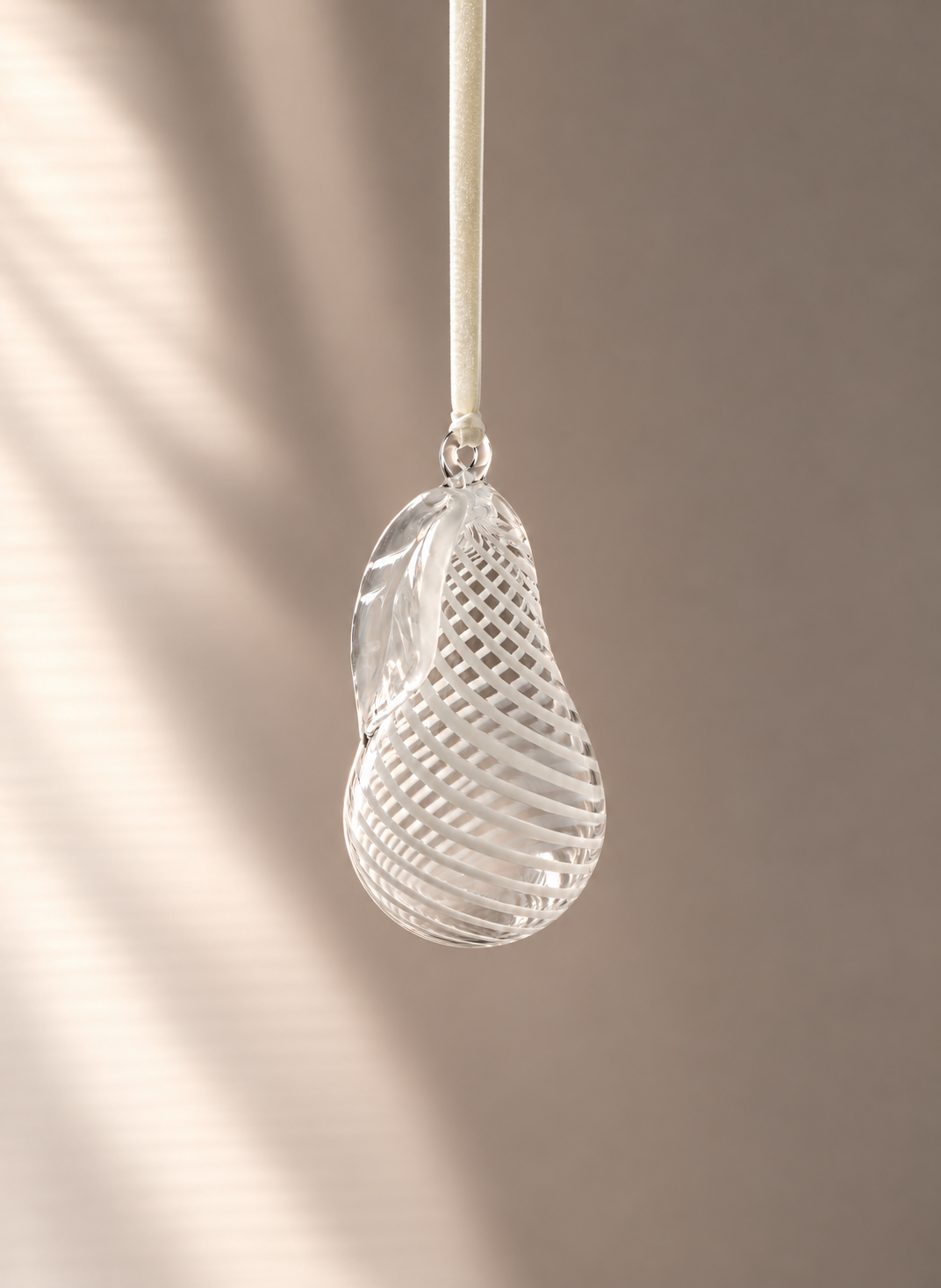White Caned Glass Pear